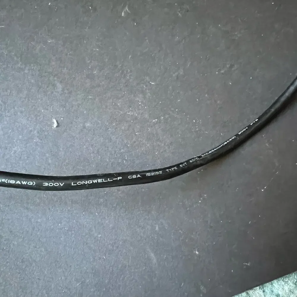 LONGWELL-P (UL) SVT E55333 VW-1 3C/18AWG 300V CSA TYPE SVT FT2 POWER CORD 3 Feet